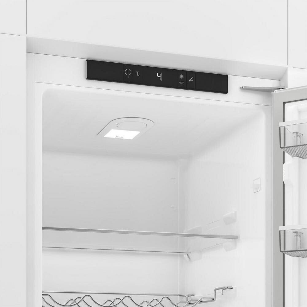 Blomberg SST4455VI 55cm( 177.5 cm High ) Built in Tall Larder
