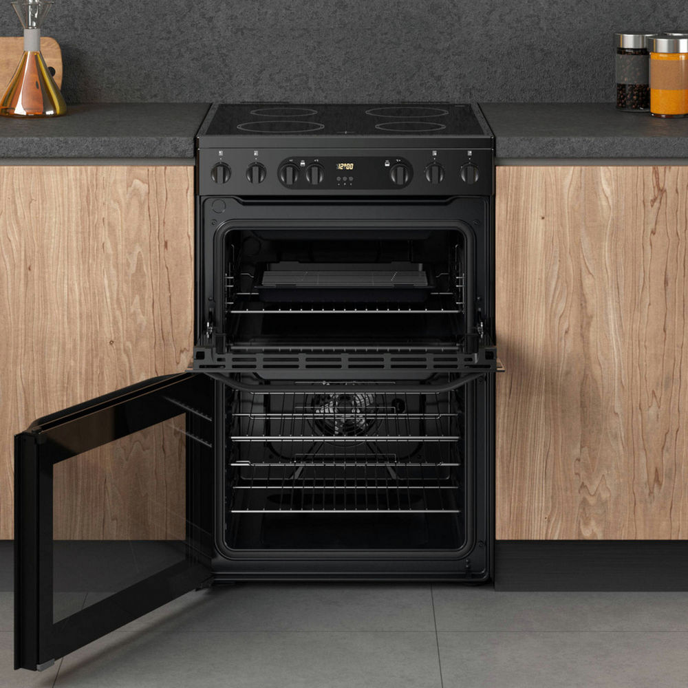 Hotpoint HDEU67V9C2B/UK 60cm Black Double Oven Electric Cooker