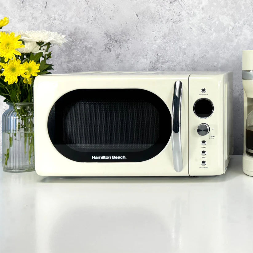Hamilton Beach HB70H20C Retro 20 Litre Cream Solo Microwave
