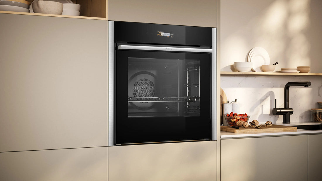 Neff N70 Pyrolytic Slide & Hide Oven Video