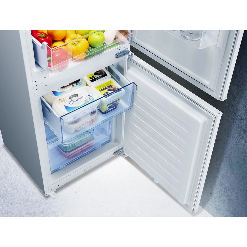 Hisense RIB312F4AWE Built In 70 / 30 Frost Free Fridge Freezer